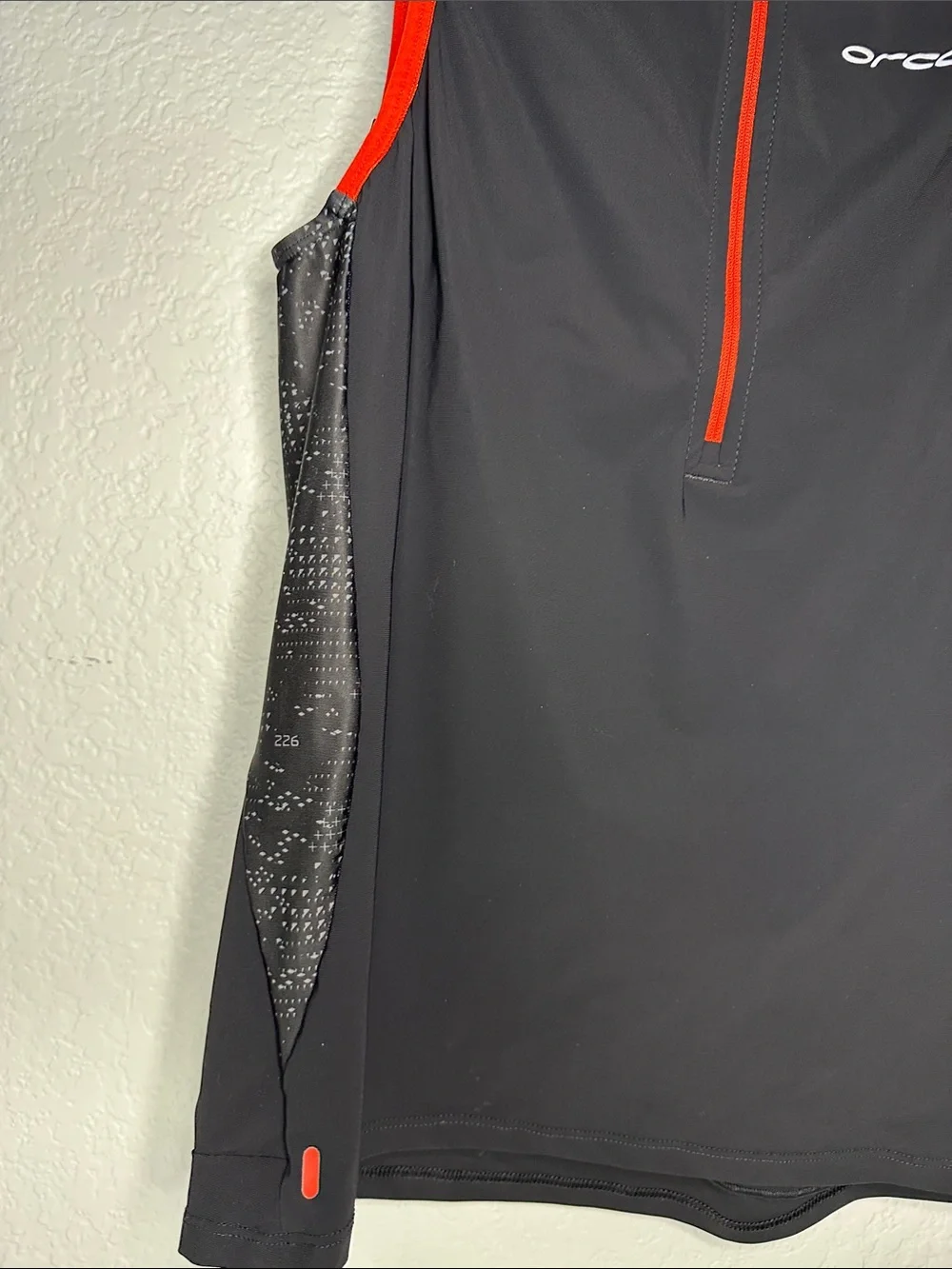 Orca Men's 226 Triathlon Top with Red Trim Sleeveless Stretchskin Swim Top XL
